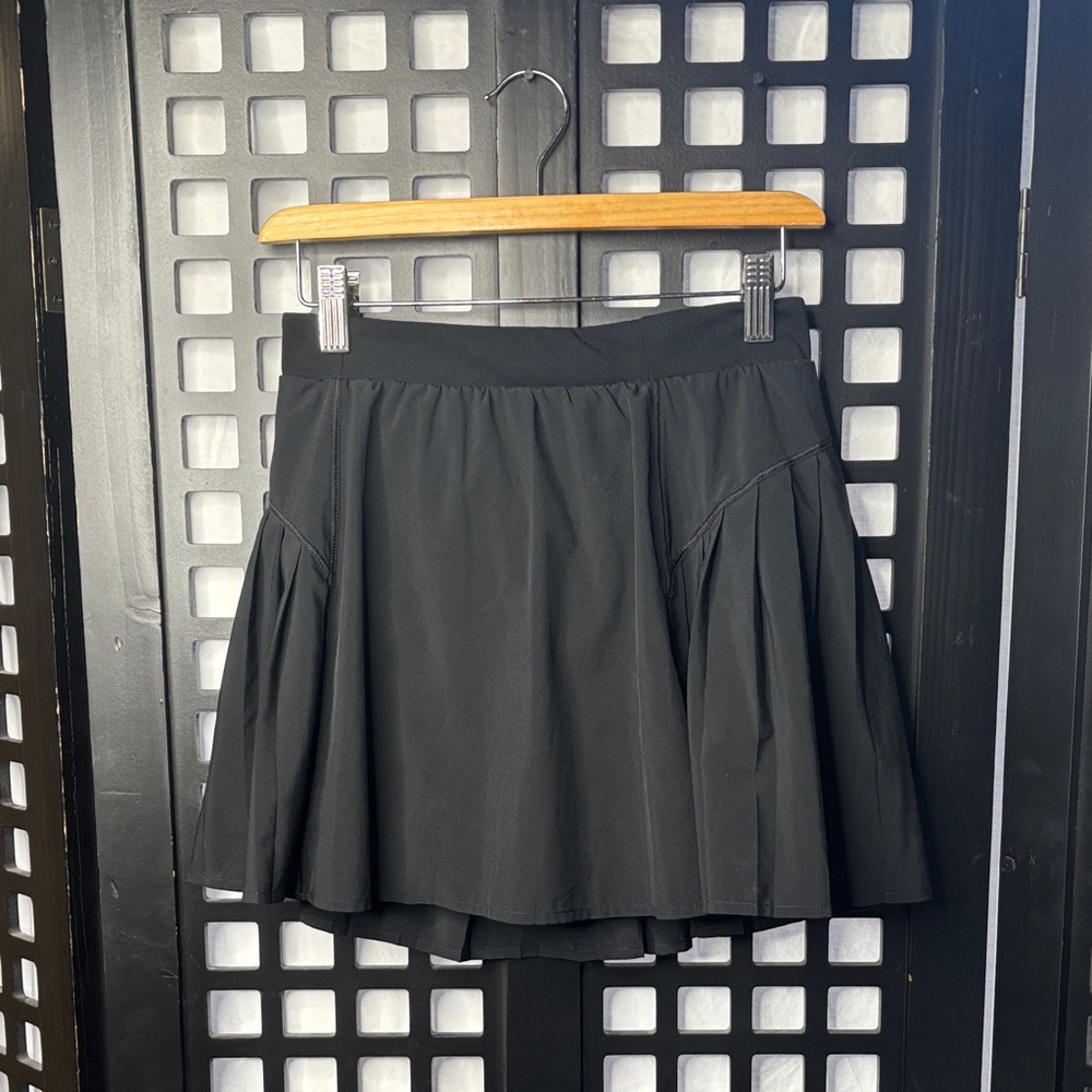🖤 Spanx Black Skort Women’s Small Pull-On Tummy Control Athletic Skirt Shorts